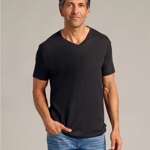 True‎ Classic v-neck t-shirt bundle all 3 new